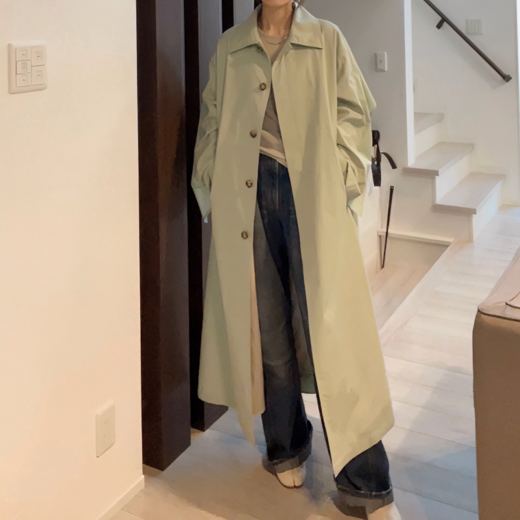 JC 日韩服饰 大码显瘦长款多色风衣