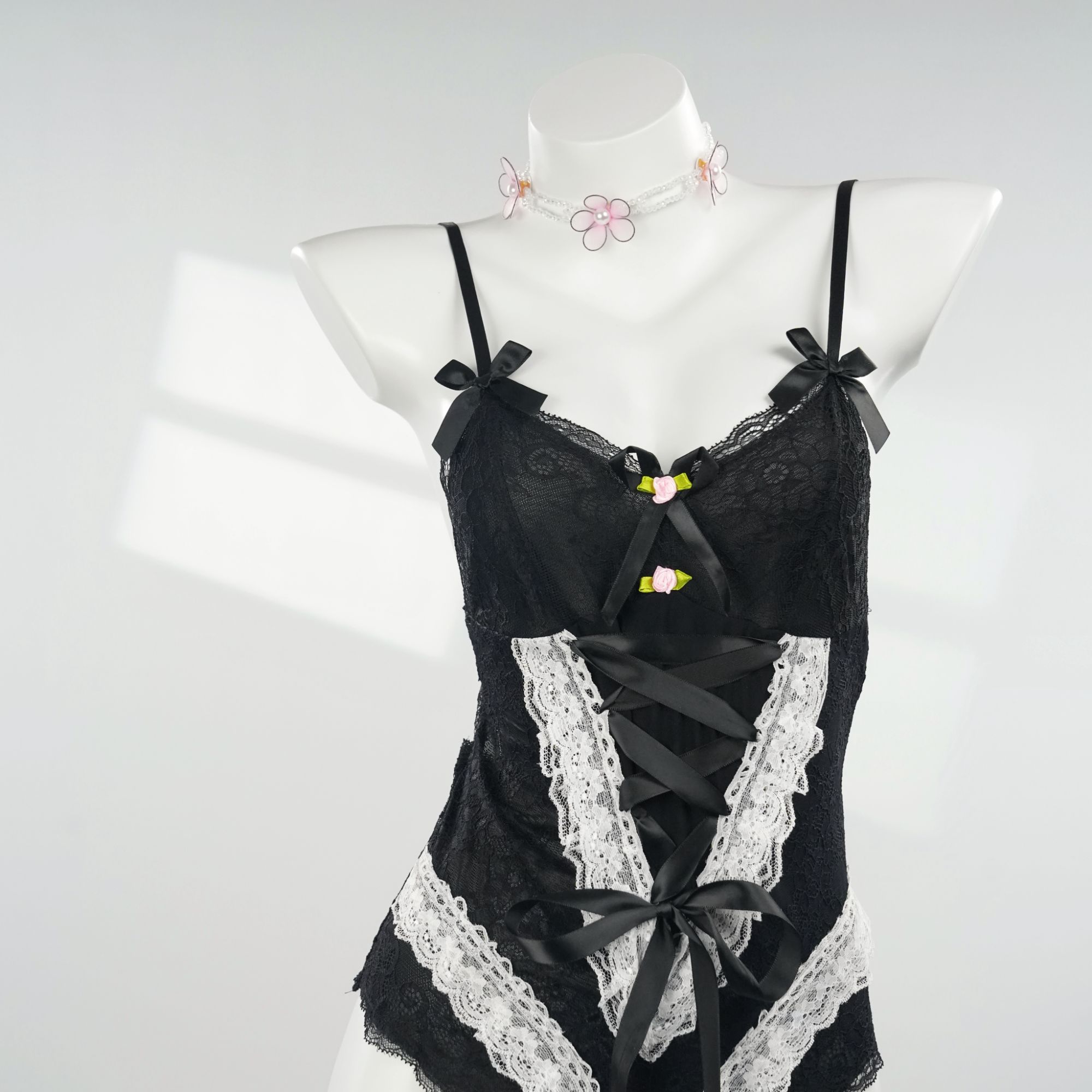 愉悦【90-220斤】蝴蝶结蕾丝性感吊带裙纯欲束腰女动漫睡裙 4884