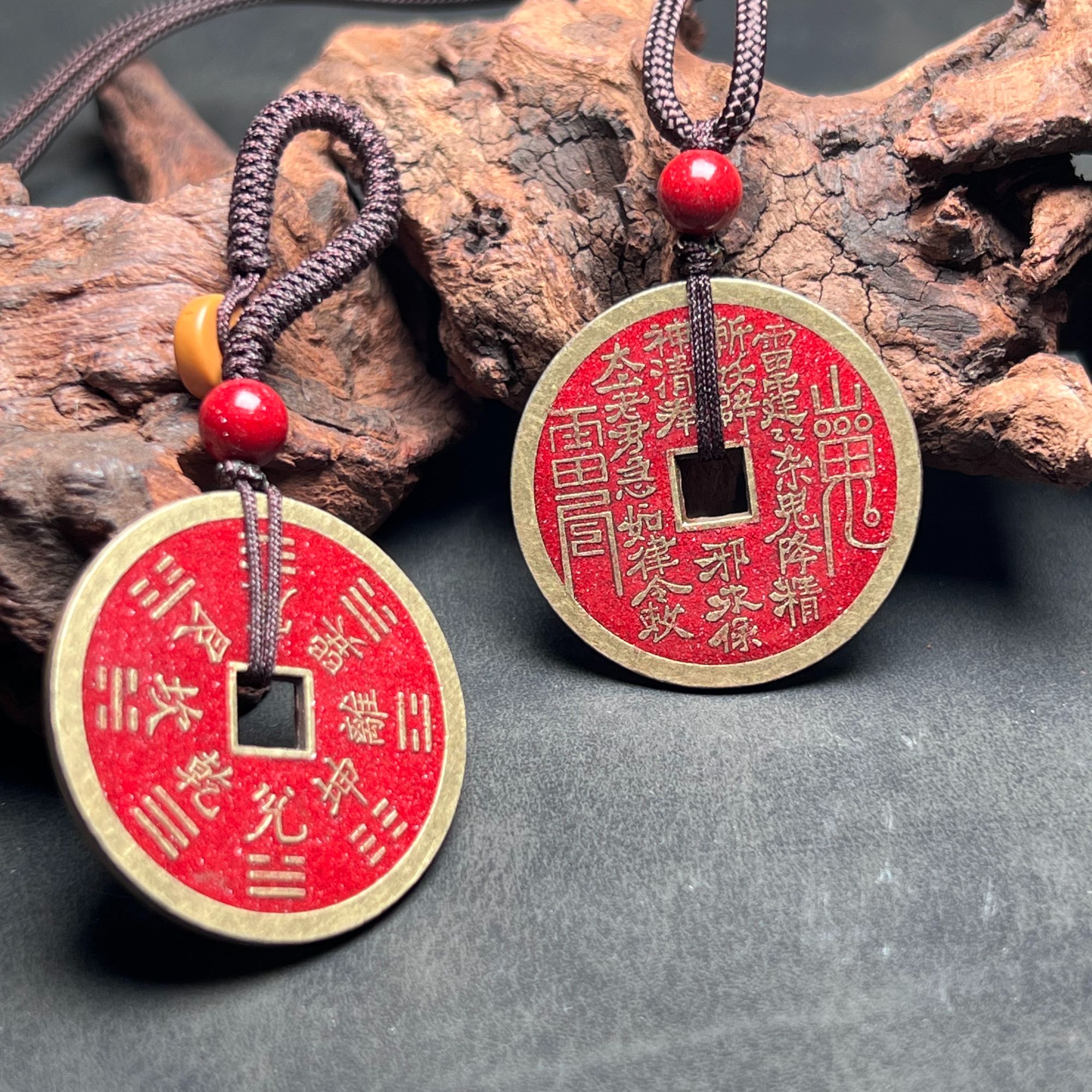 含辰砂工艺品朱砂山鬼花钱吊坠钥匙链男女本命年挂件