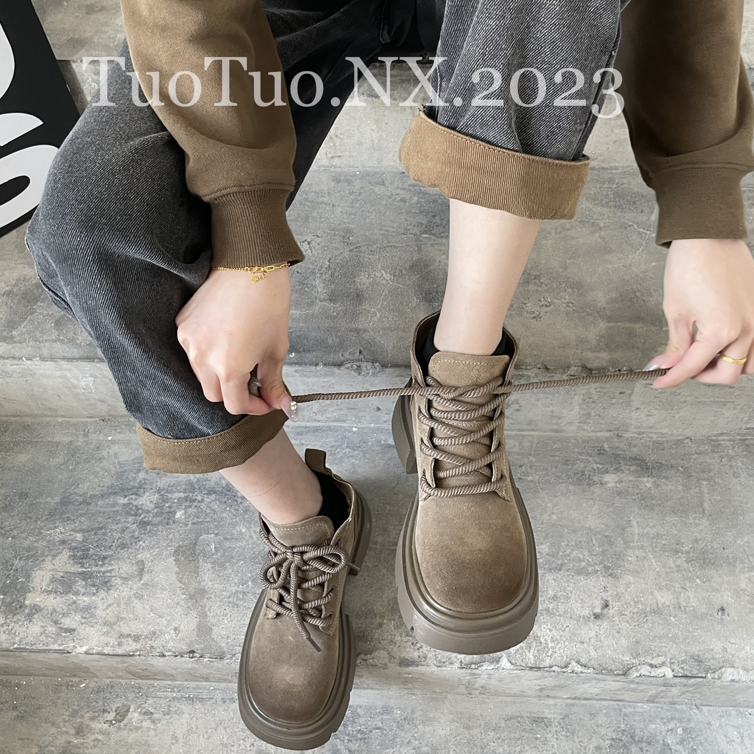 红蜻蜓牌马丁靴女2023年秋季新款复古英伦风擦色百搭厚底切尔西短