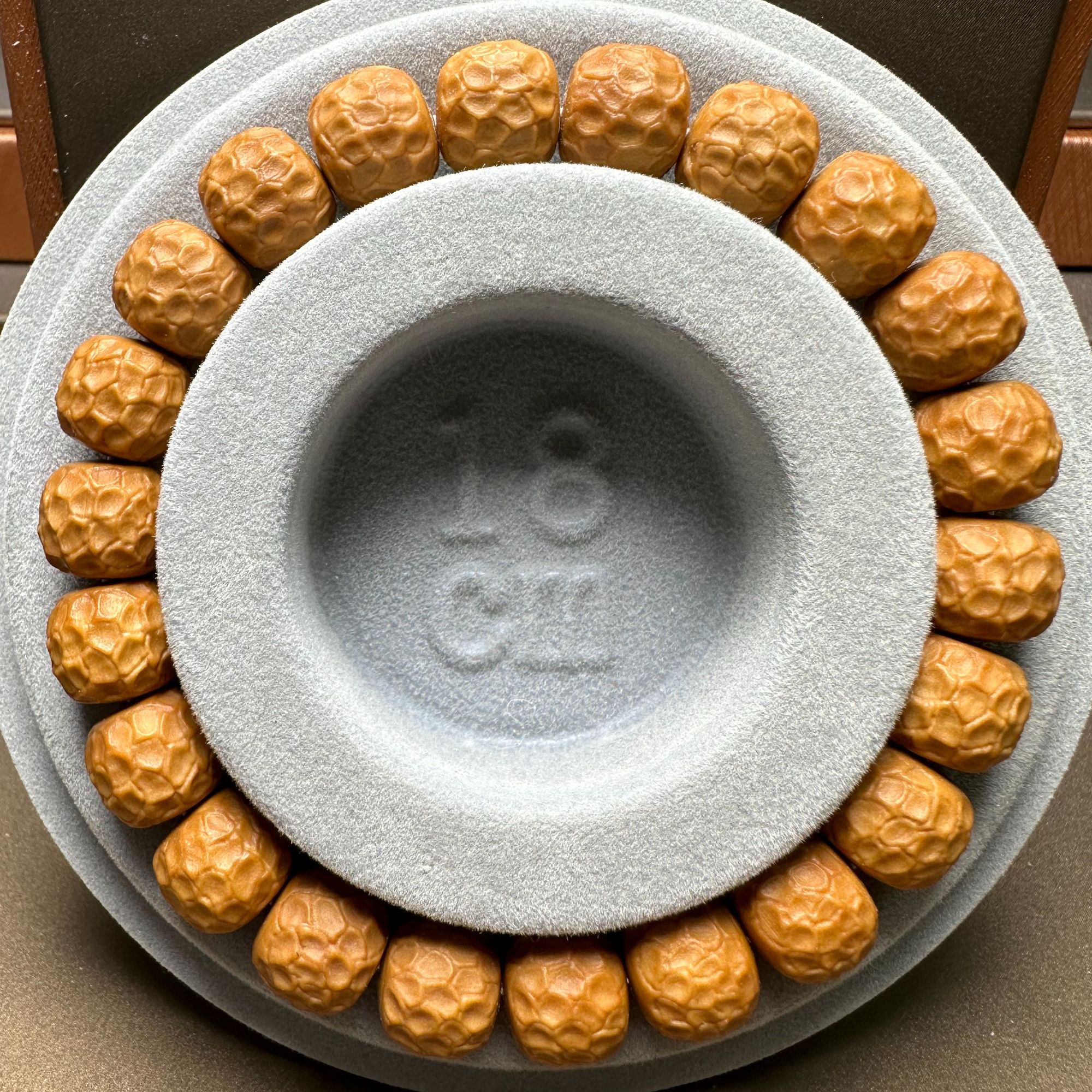 【老型小蛟龙】全品无暇大尺寸猴头核桃雕刻河南原产地原色手串手持