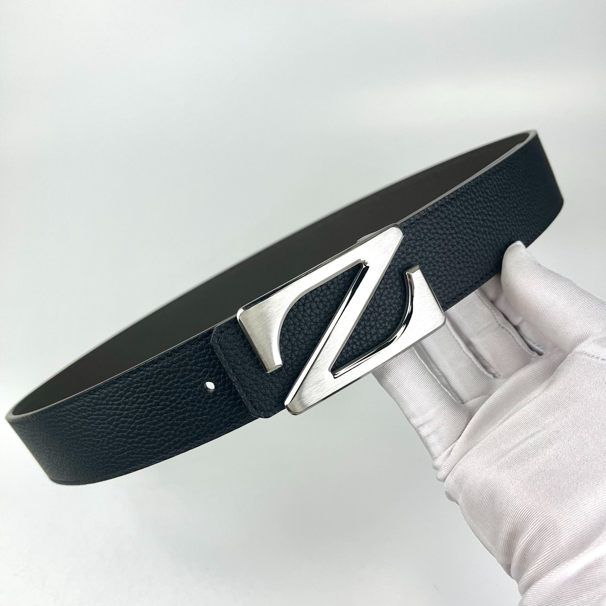 【Z扣】轻奢时尚高档男士双面真牛皮皮带简约百搭内穿平滑扣腰带Z02