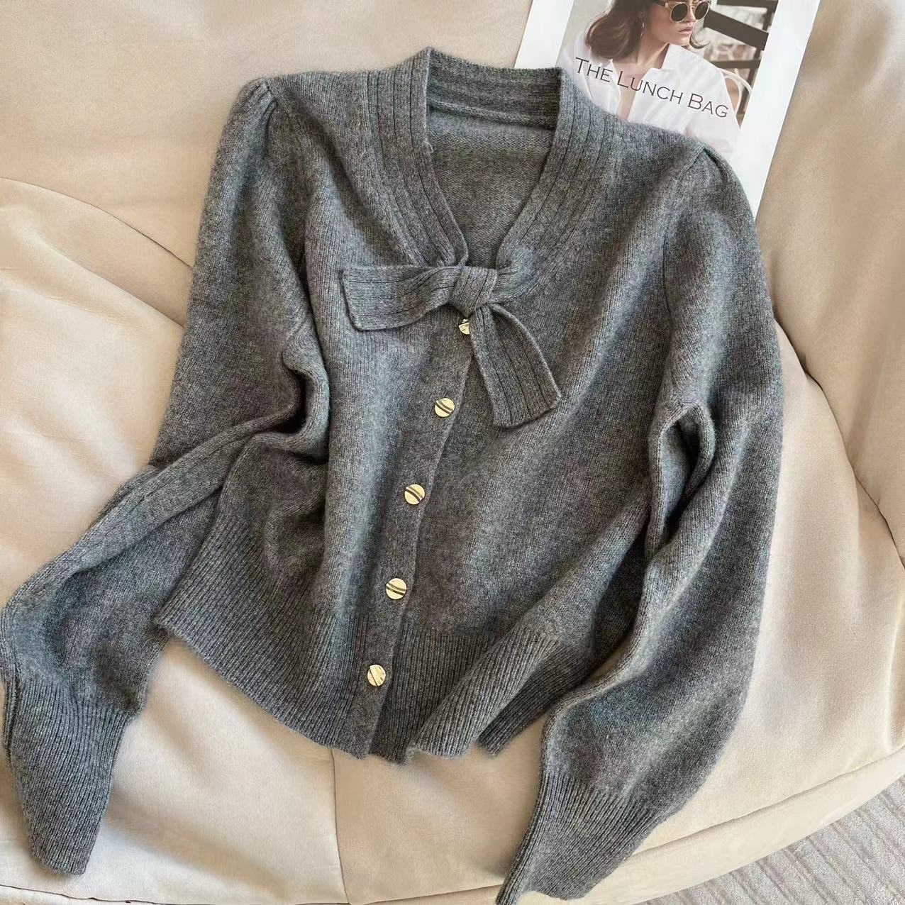 2026秋冬法式蝴蝶结针织衫新款设计感单排扣毛衣百搭上衣H3-18