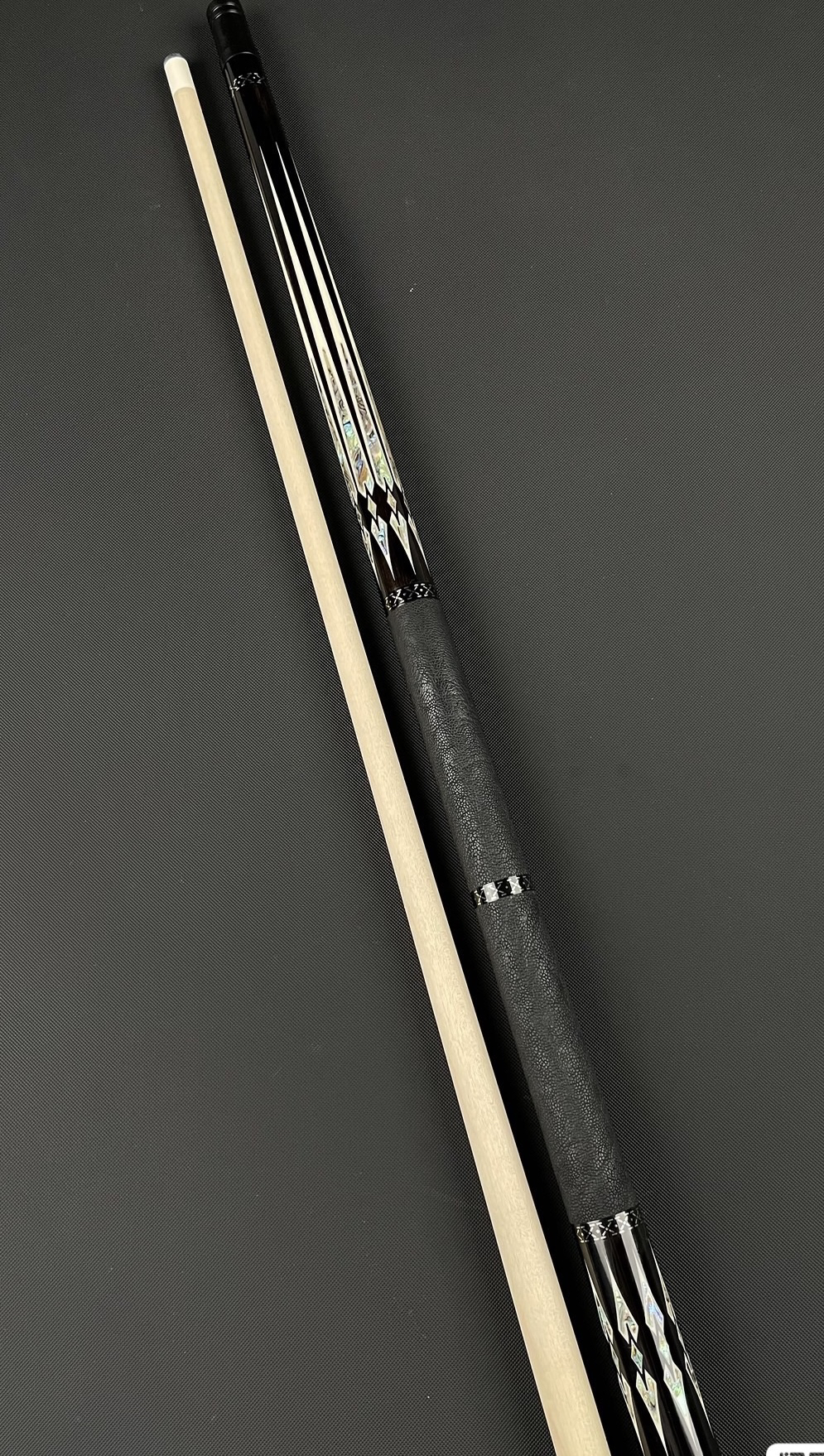 全新福杆fg05双段黑檀鲍贝大头杆台球杆二段式耳皮握把中式球杆