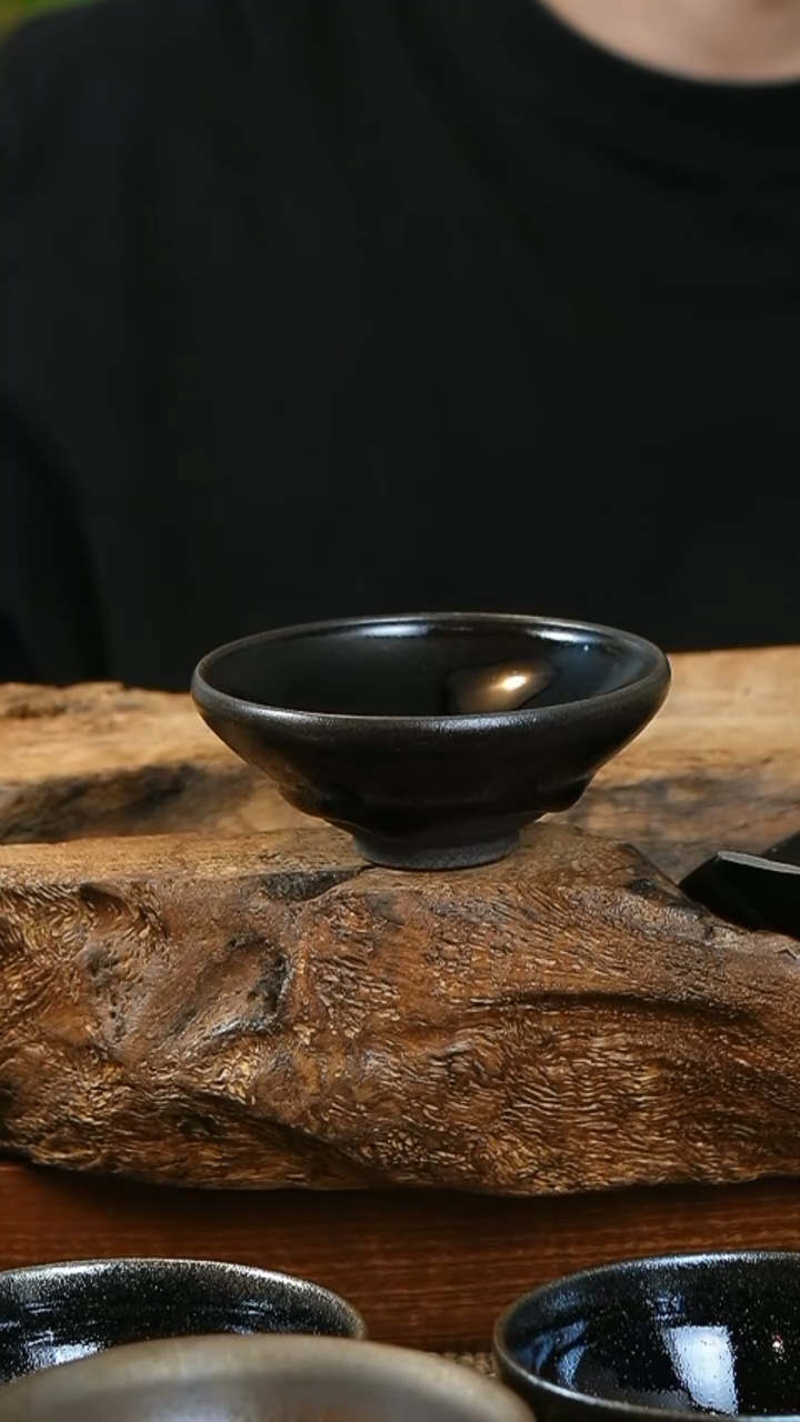 【闪购商品】瓷茶盏乌金
