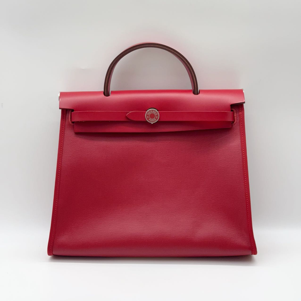 全新未使用 Hermes/爱马仕 herbag31 辣椒红 防雨布 珐琅扣 Z刻