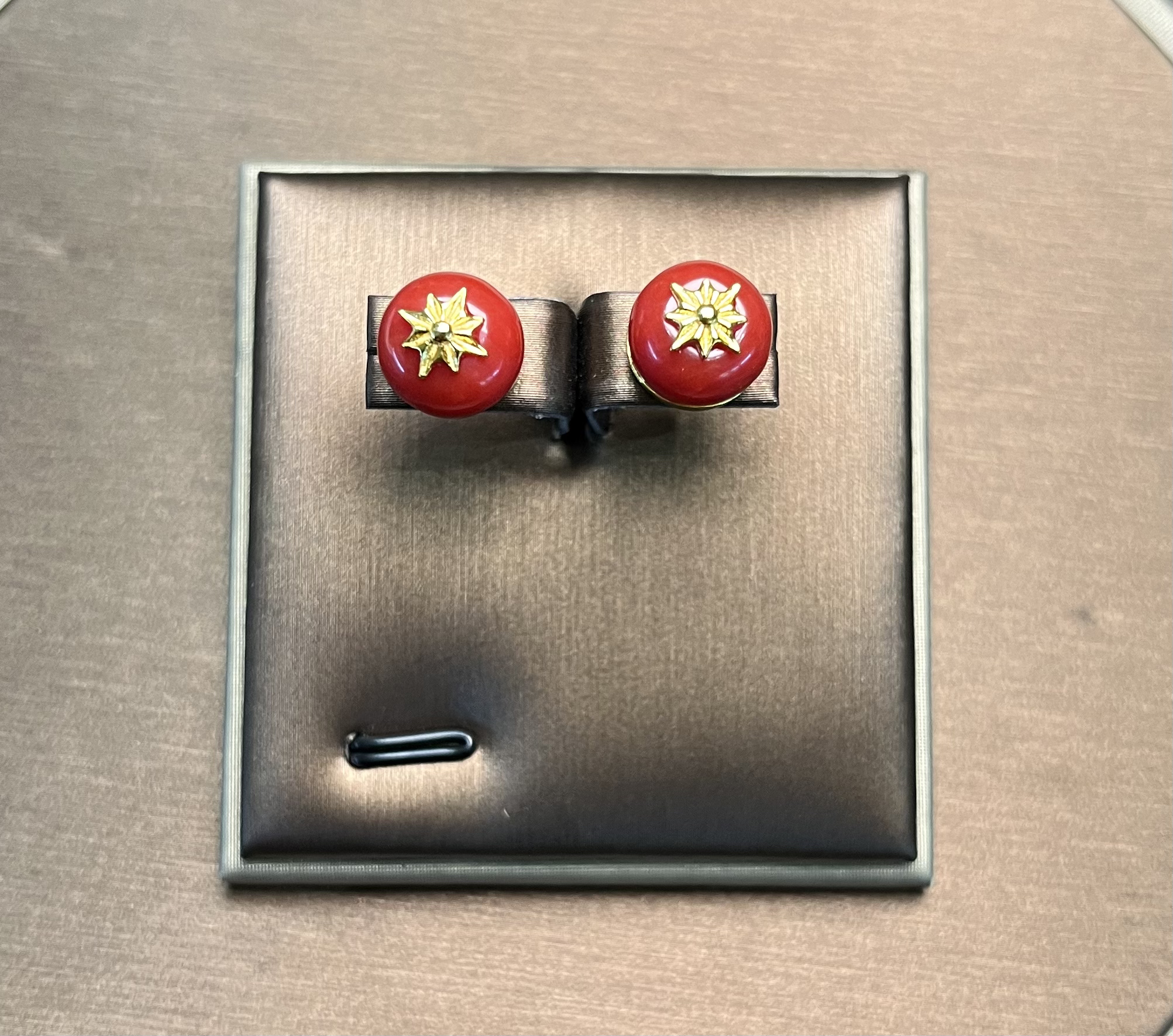 925银亚克力耳饰 925耳钉 简单大方得体