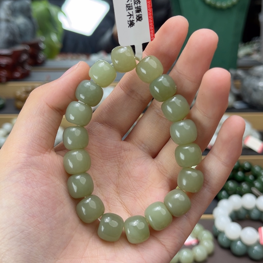 和田玉手串未镶嵌手串新疆且末青白玉12mm多样性拍一发一
