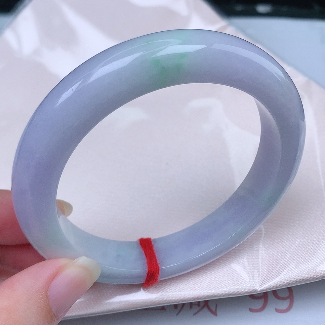 翡翠手镯未镶嵌天然