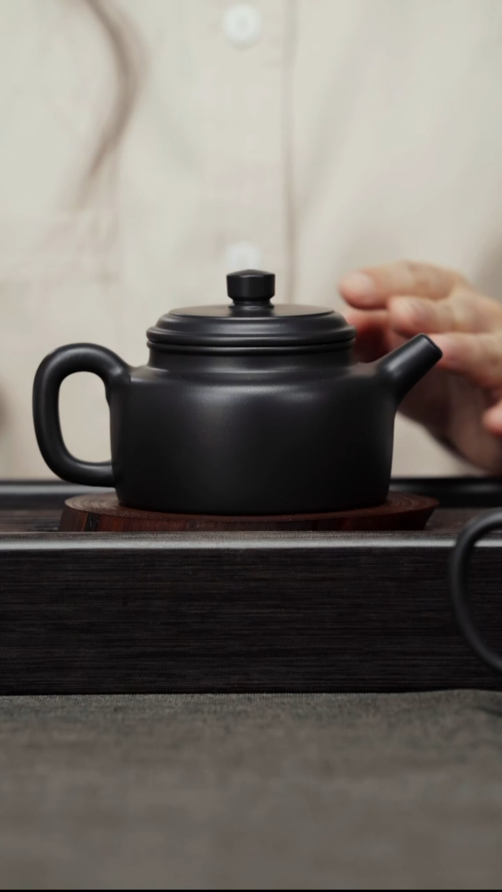 【闪购商品】紫砂茶壶老紫泥-德钟-180CC-还原烧