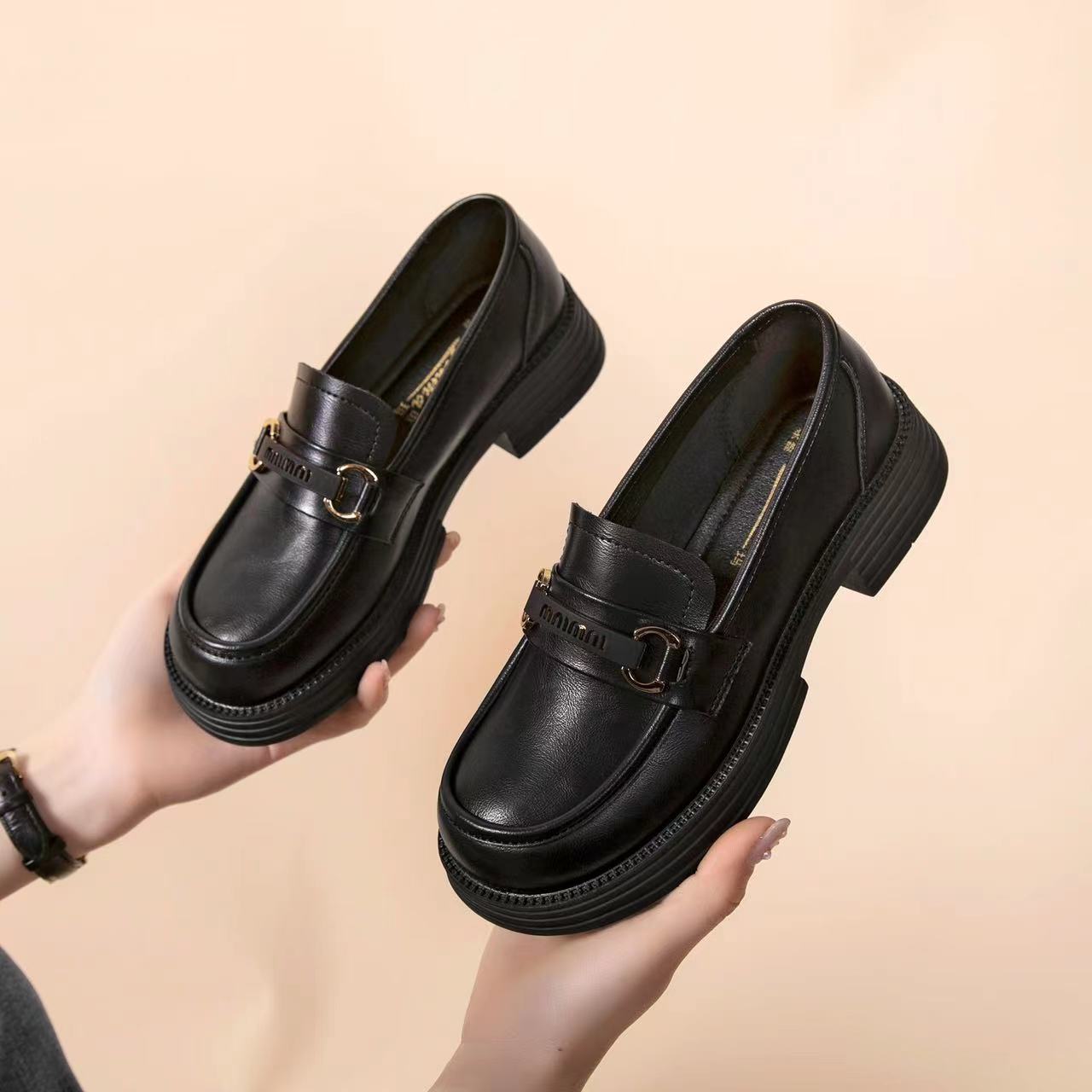 3.5cm乐福鞋厚底英伦风平跟圆头新款一脚蹬软面软底黑色百搭增高