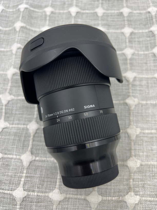 95新 Sigma/适马 24-70 F2.8 索尼E卡口