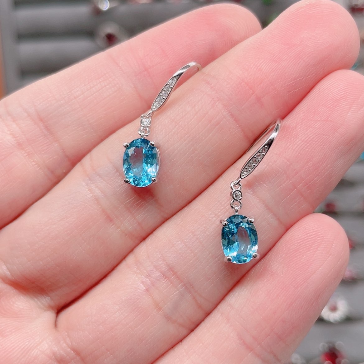 【闪购商品】托帕石耳钩银S925镶嵌