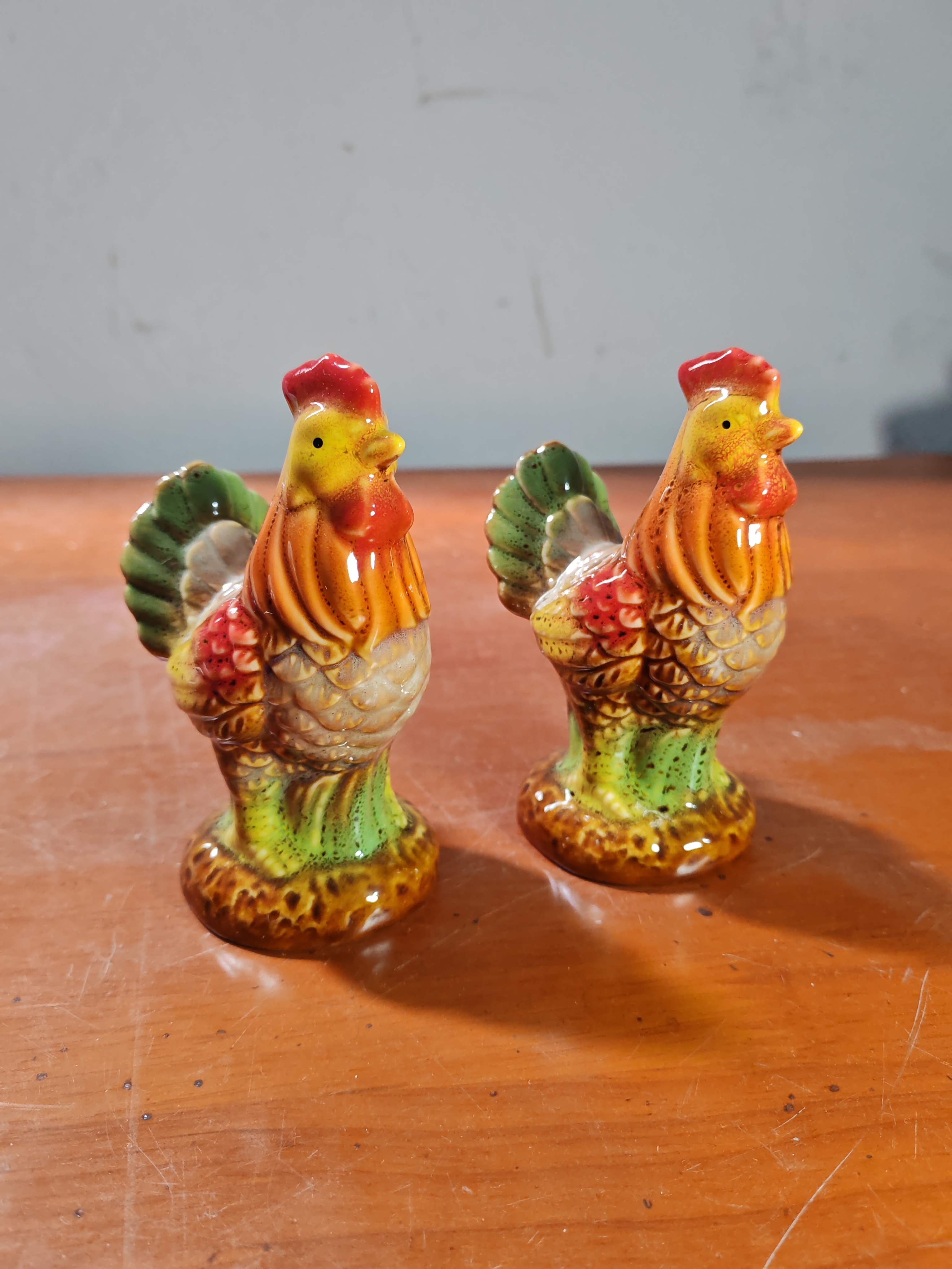 雕塑手工小公鸡一对