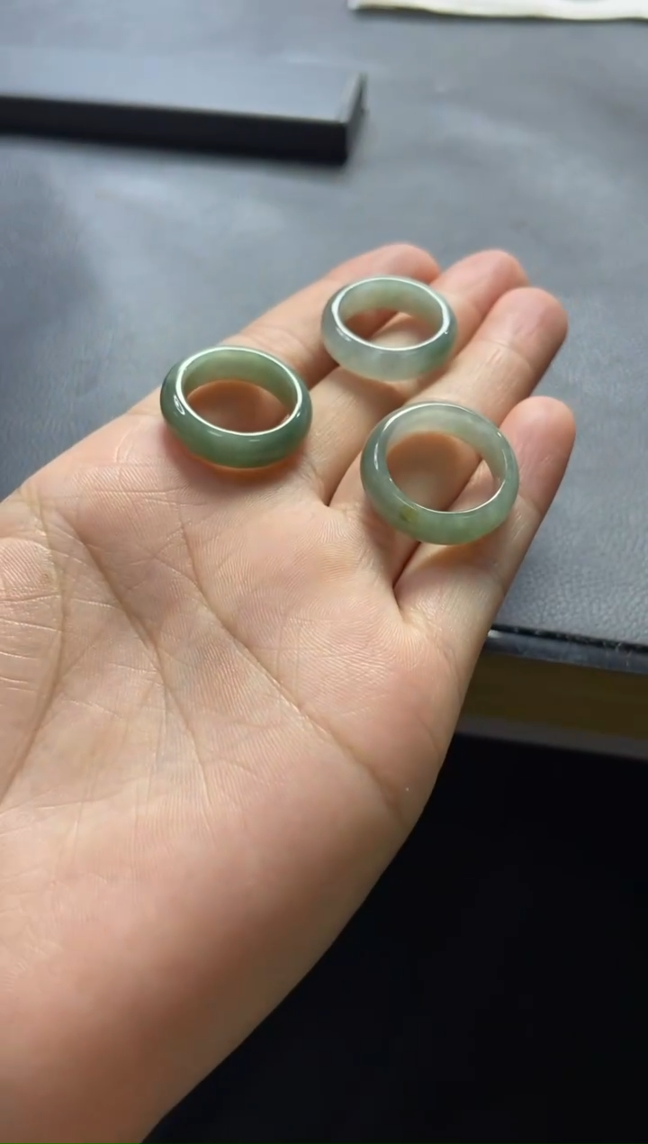 【闪购商品】翡翠戒圈16mm未镶嵌多样性发货一件