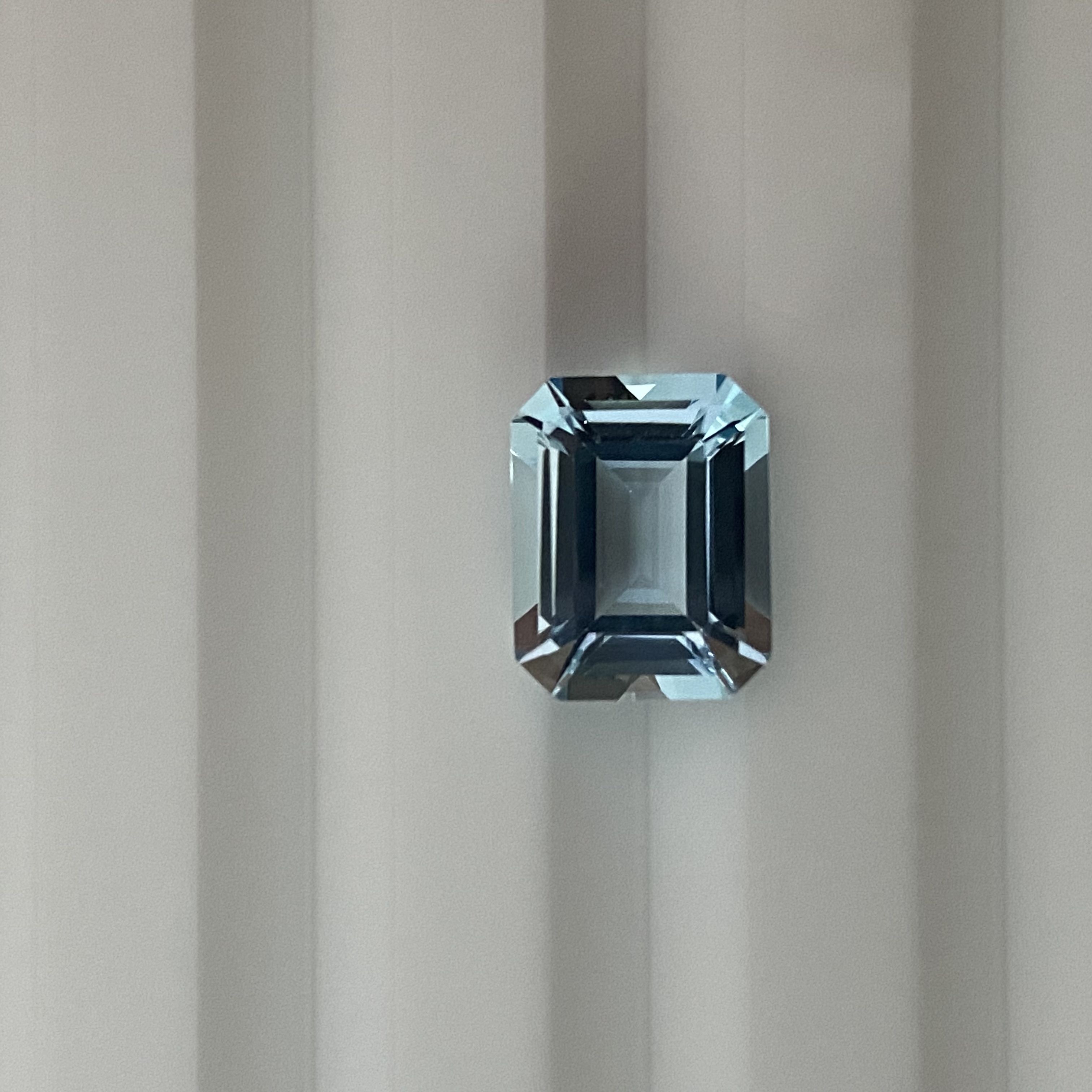 天然裸石海蓝宝2.97ct