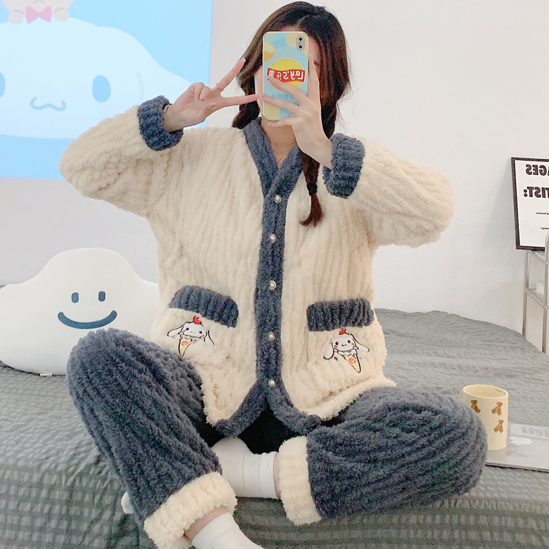 珊瑚绒产后月子服外出可穿孕妇睡衣产妇喂奶哺乳衣加厚保暖法兰绒