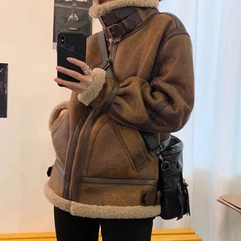 加绒加厚拼接外套（断码无图片衣服链接）