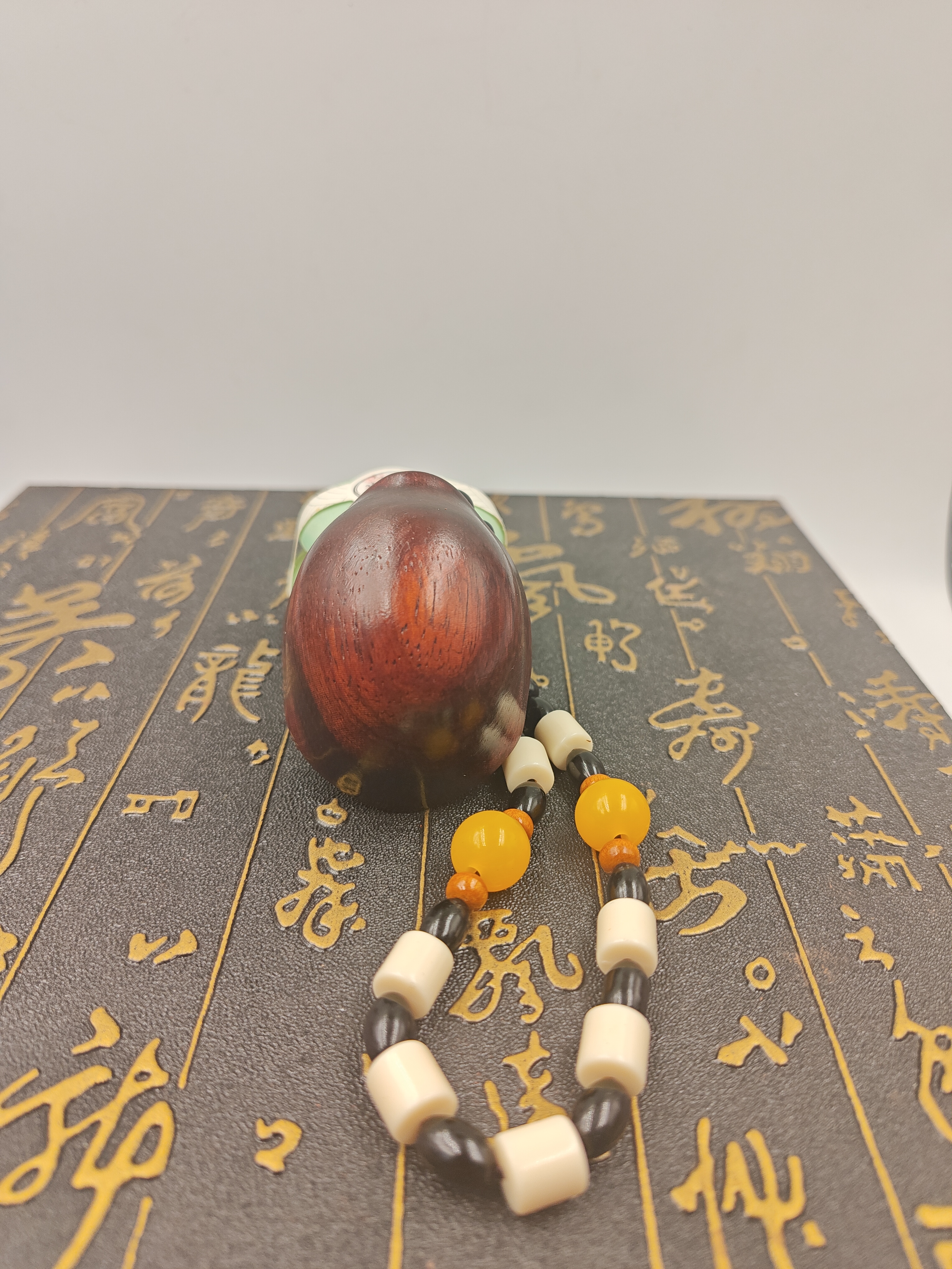 紫檀圆富甲手把（实木原木原色无漆无腊）