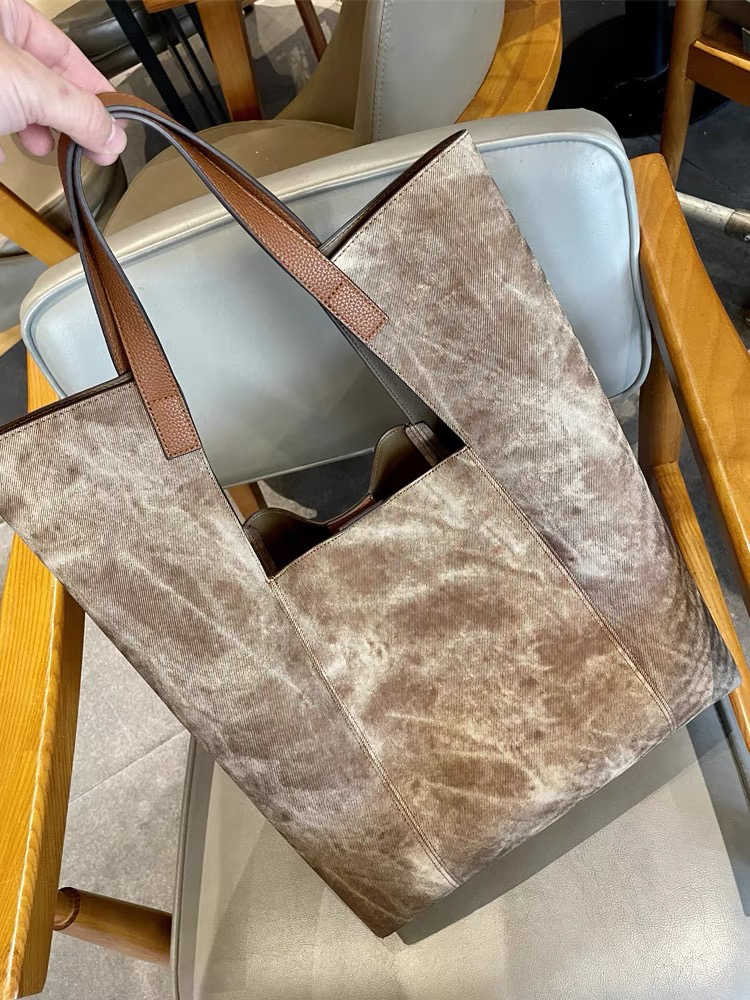 托特大包2024新款通勤手提包