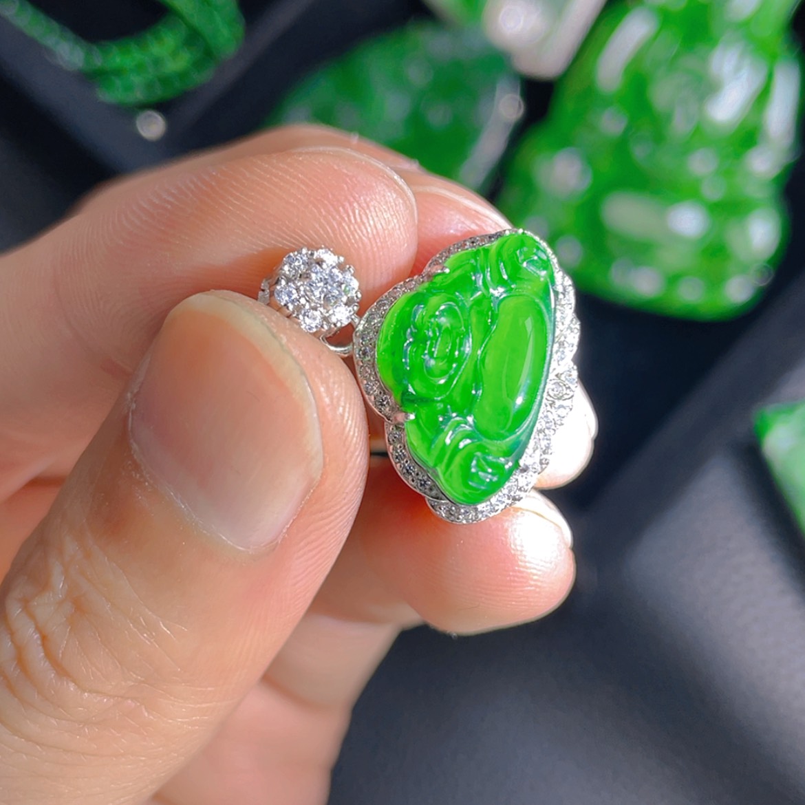 【闪购商品】翡翠颈饰银S925镶嵌95