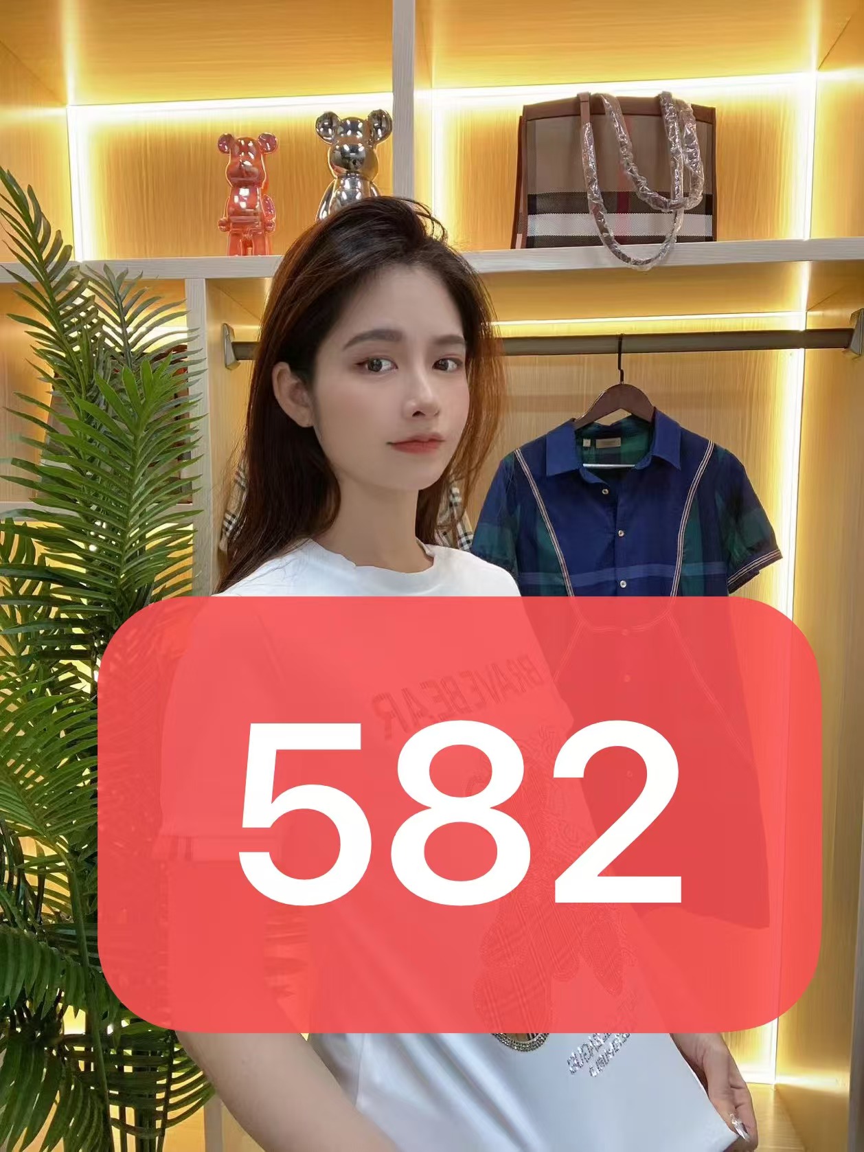 582新款潮流卡通熊烫钻圆领T恤