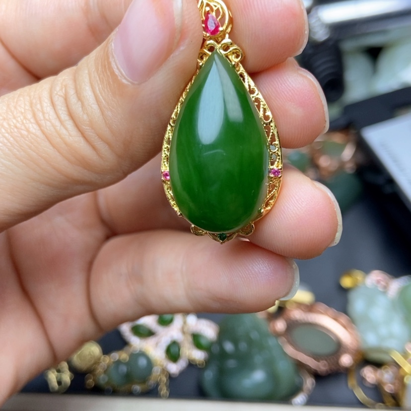 【闪购商品】和田玉手镯银S925镶嵌思*