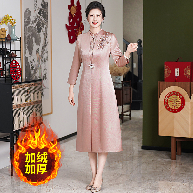 52792新款秋冬加绒外套大衣气质喜妈妈婚礼服高贵喜婆婆婚宴装