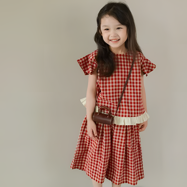 儿童套装2026款夏款洋气红格子田园风小飞袖宽松轻薄七分裤套装