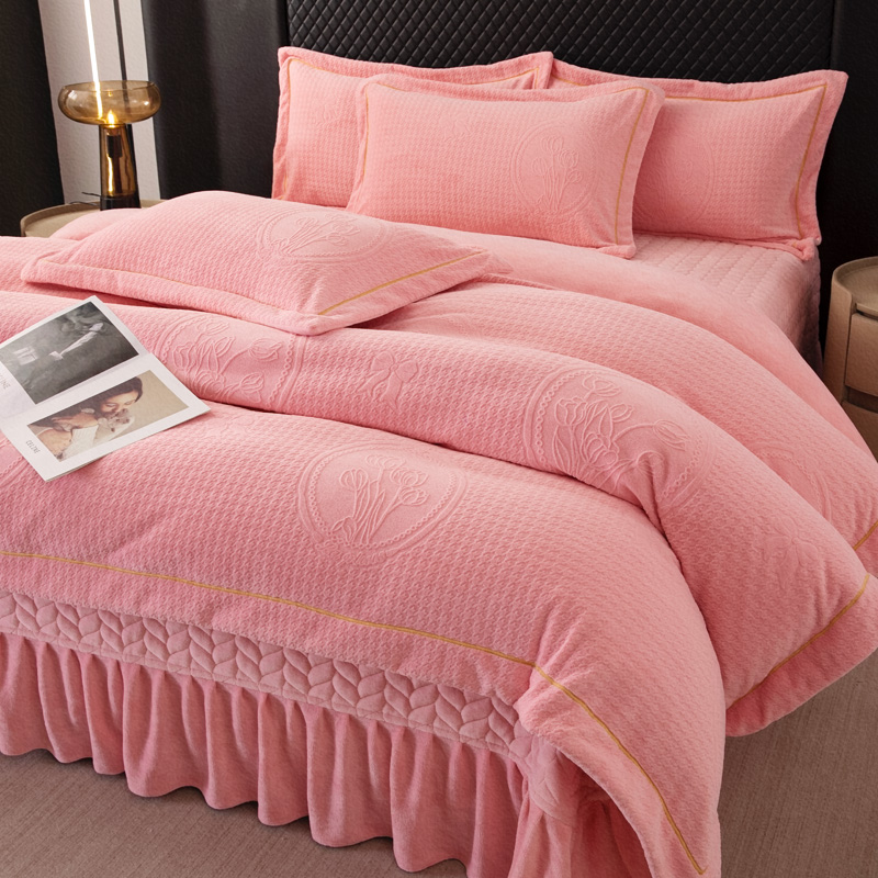 高端A类雕花牛奶绒床盖四件套冬季加厚保暖柔软双面绒被套防静电