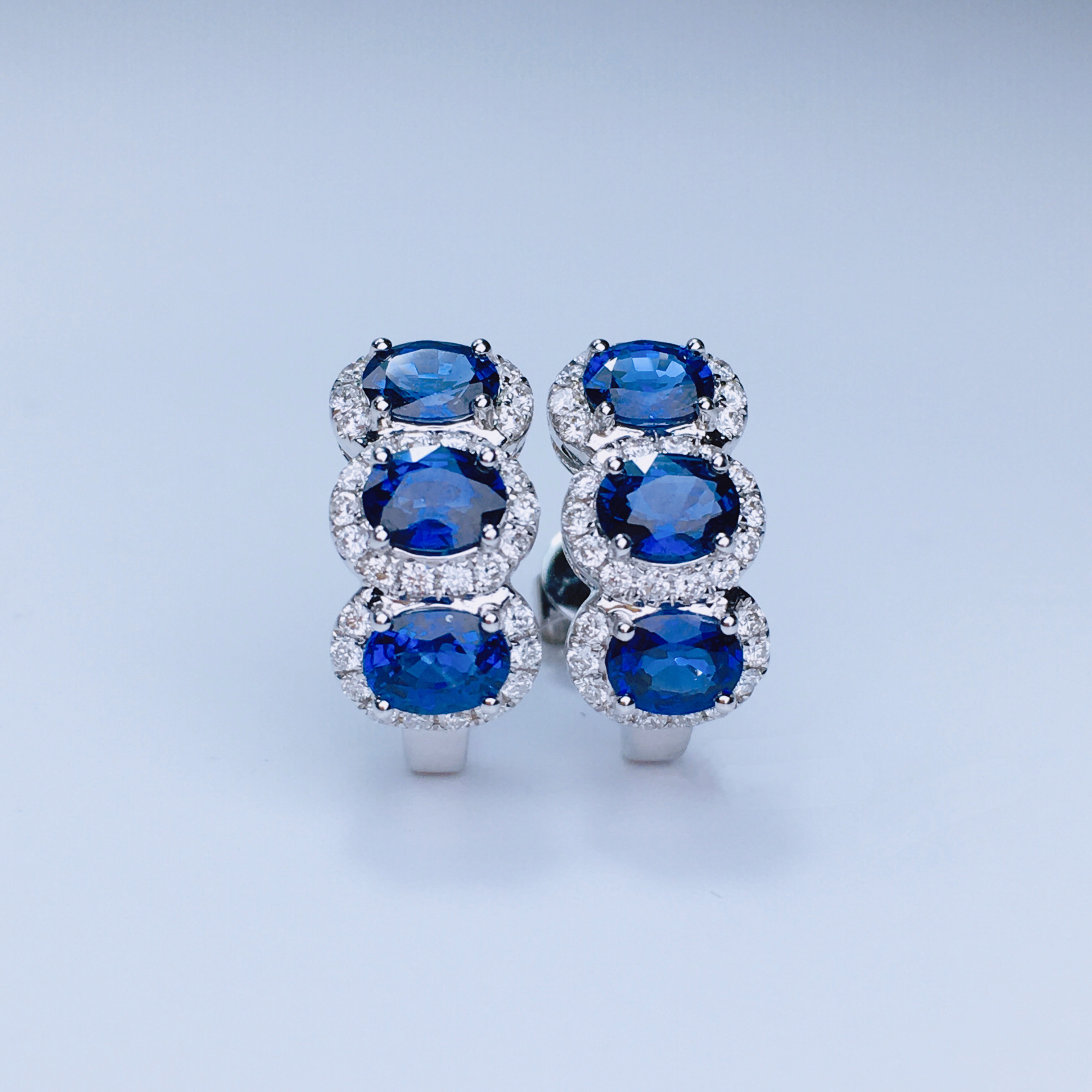 【朱朱珠宝】18K白蓝宝石耳饰