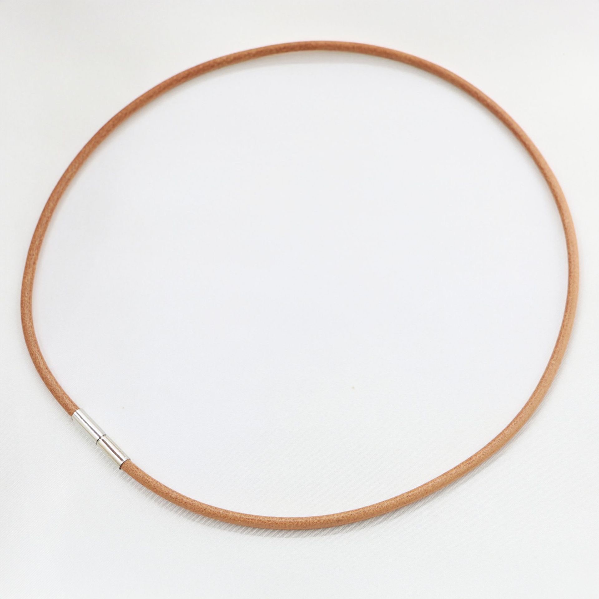 钛钢皮质项链 非金属皮质编绳皮绳项链皮绳挂脖