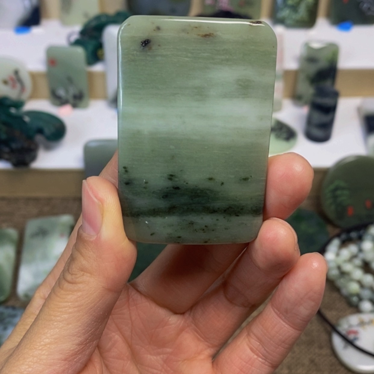【闪购商品】独山玉颈饰未镶嵌