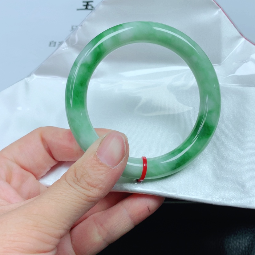 【闪购商品】翡翠手镯未镶嵌54.6