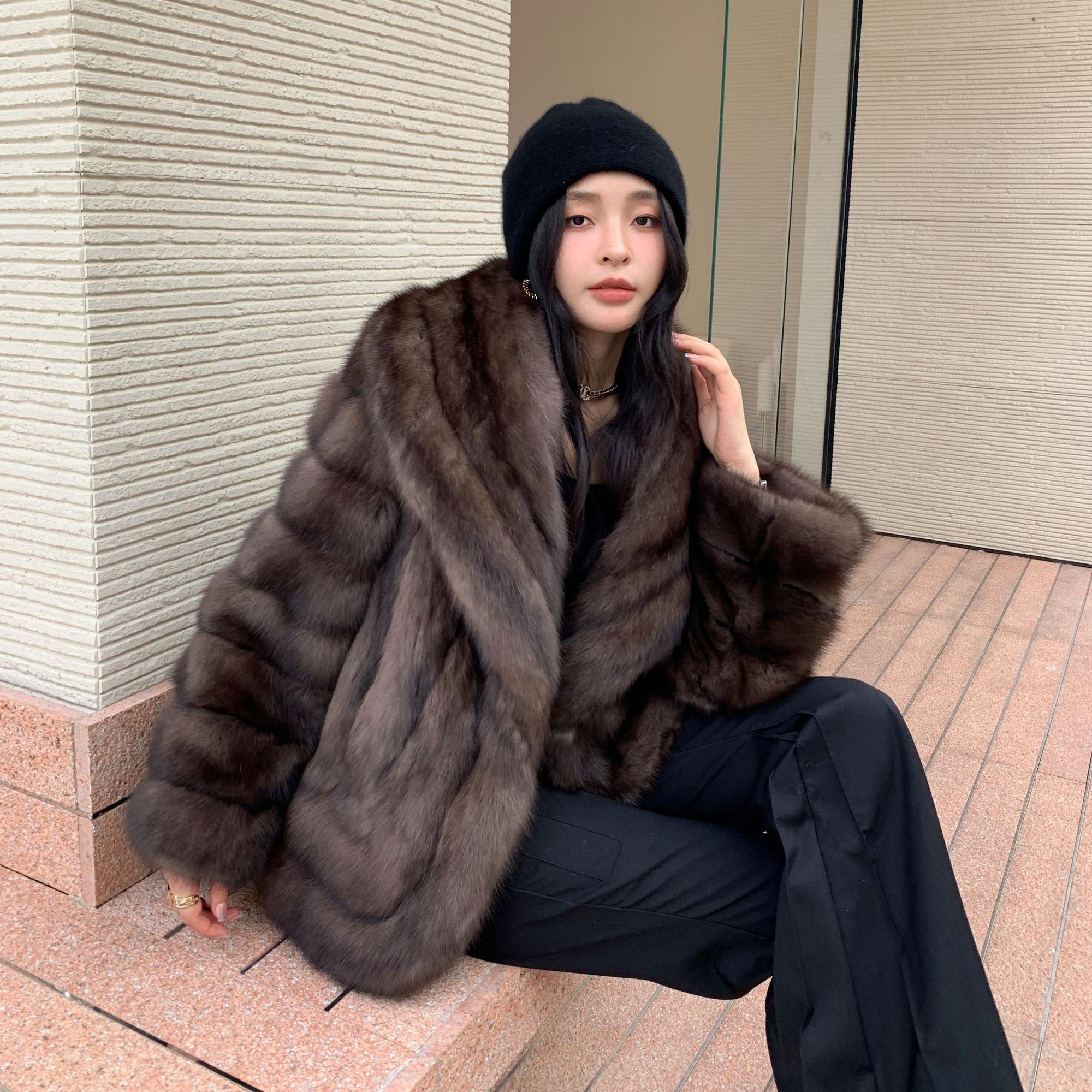 进口俄罗斯紫貂本色女23新款皮草冬季时尚外套显瘦连帽整貂满天星