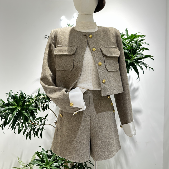 missonep小香风款气质短裤套装