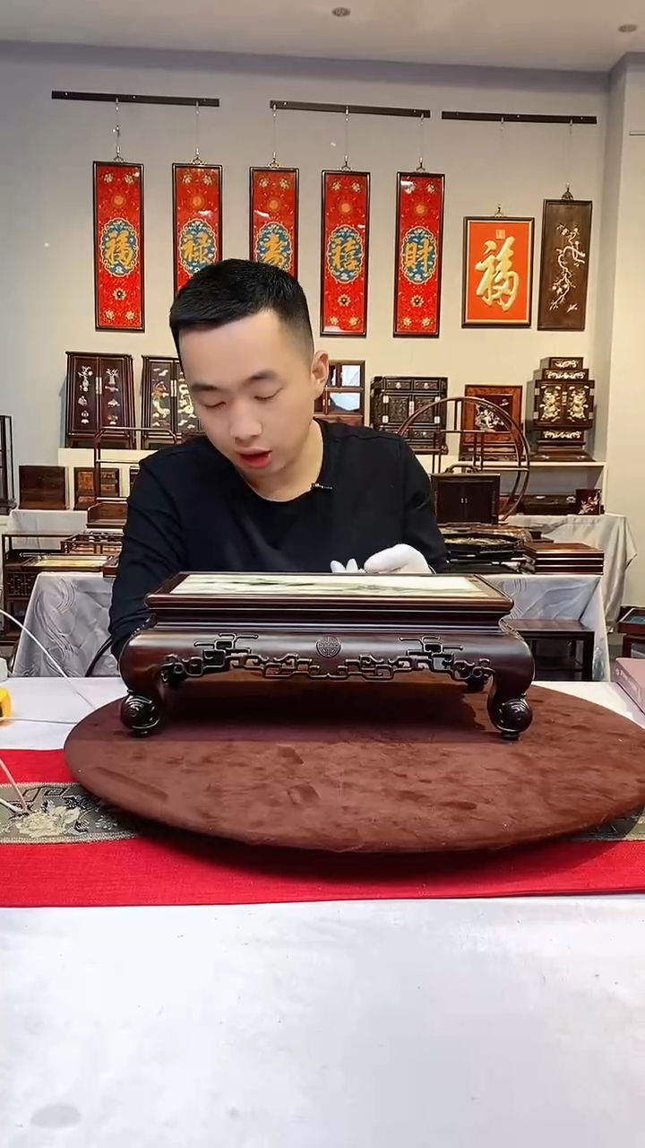 【闪购商品】红酸枝木类成套家具0