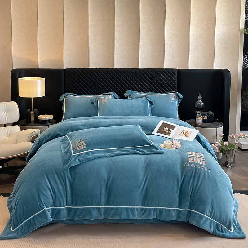 高克重牛奶绒加厚加绒冬季学生宿舍床品三件套