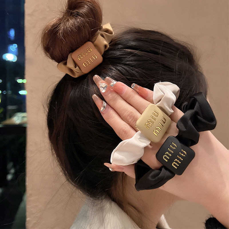 时尚高级感发绳2023新款大肠发圈丸子头绳女简约皮筋百搭尾发饰品