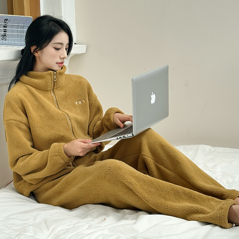 奶糕绒仙女套装加厚家居服立领拉链可调节裤脚柔软亲肤可外穿