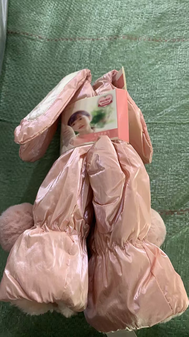 可爱柔软加绒手套颜色不挑