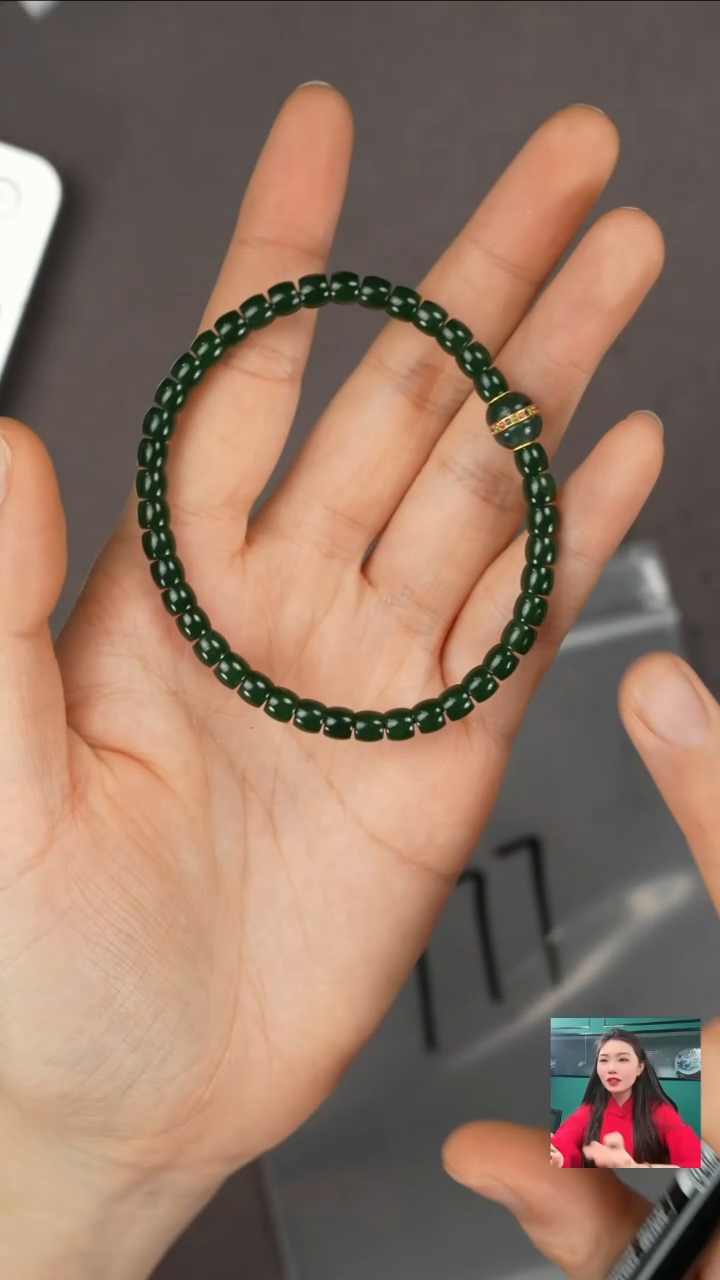 【闪购商品】和田玉（碧玉）手串未镶嵌1
