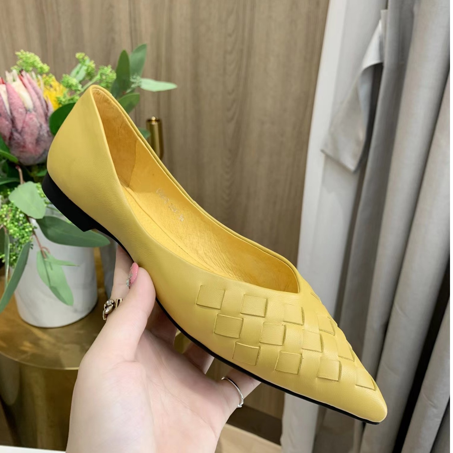 lovecharm2024新款编织尖头平底气质百搭软底浅口单鞋尖头平底鞋