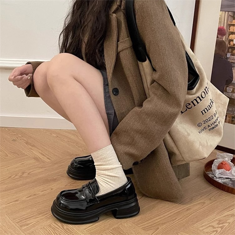 黑色粗跟小皮鞋女英伦2023新款秋季复古jk制服单鞋增高厚底乐福鞋