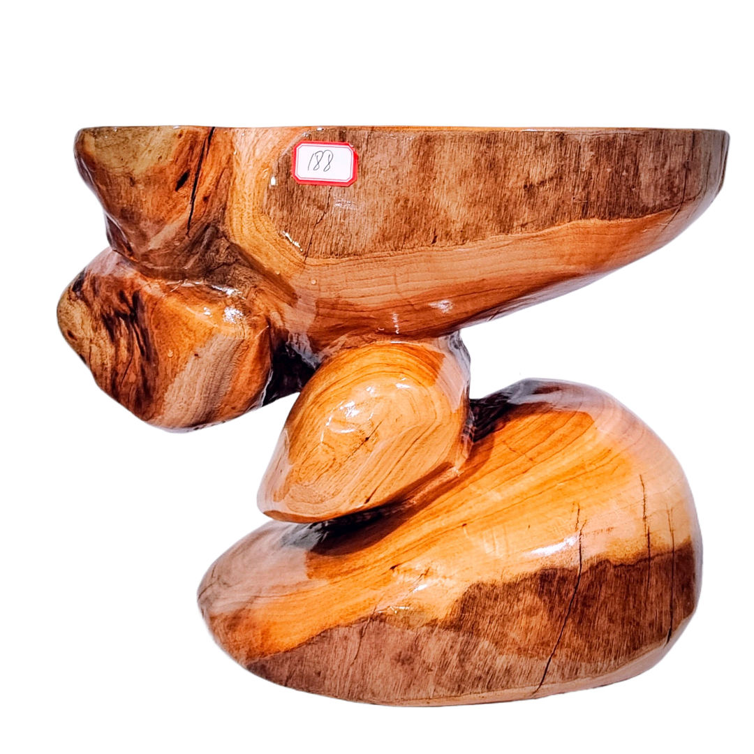 188老香樟鹅卵石形茶桌配用凳子个性家居原木实用摆件精工制作