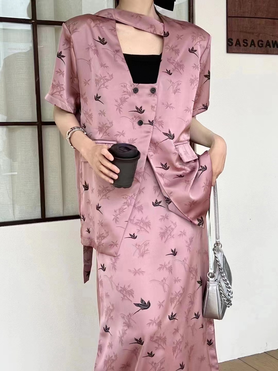 （奥特妮）夏季秋冬款女装时尚百搭T恤衬衫气质连衣裙休闲印花碎花