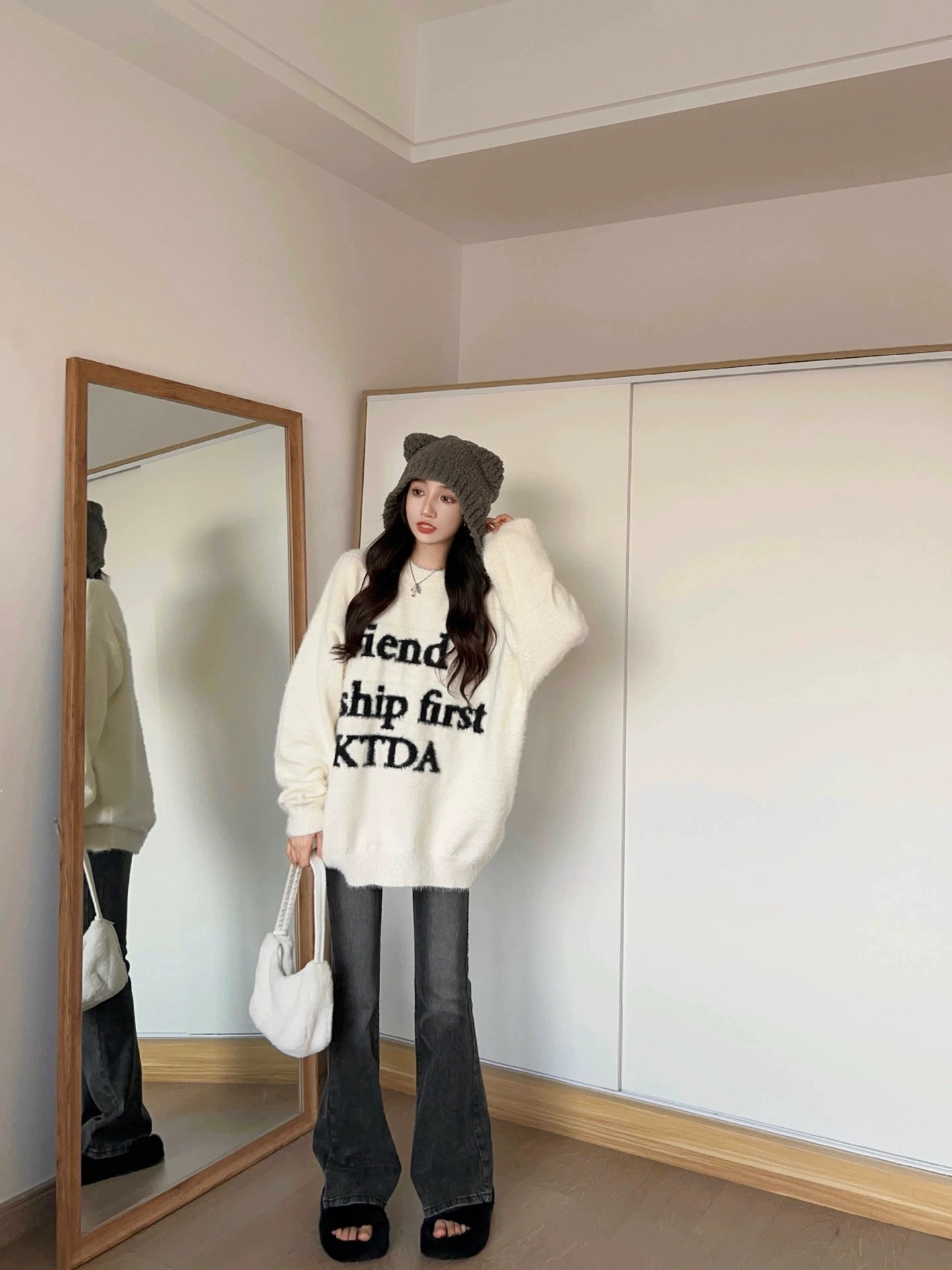 宽松慵懒风长袖针织衫女2023年秋季新款韩版休闲百搭字母保暖毛衣