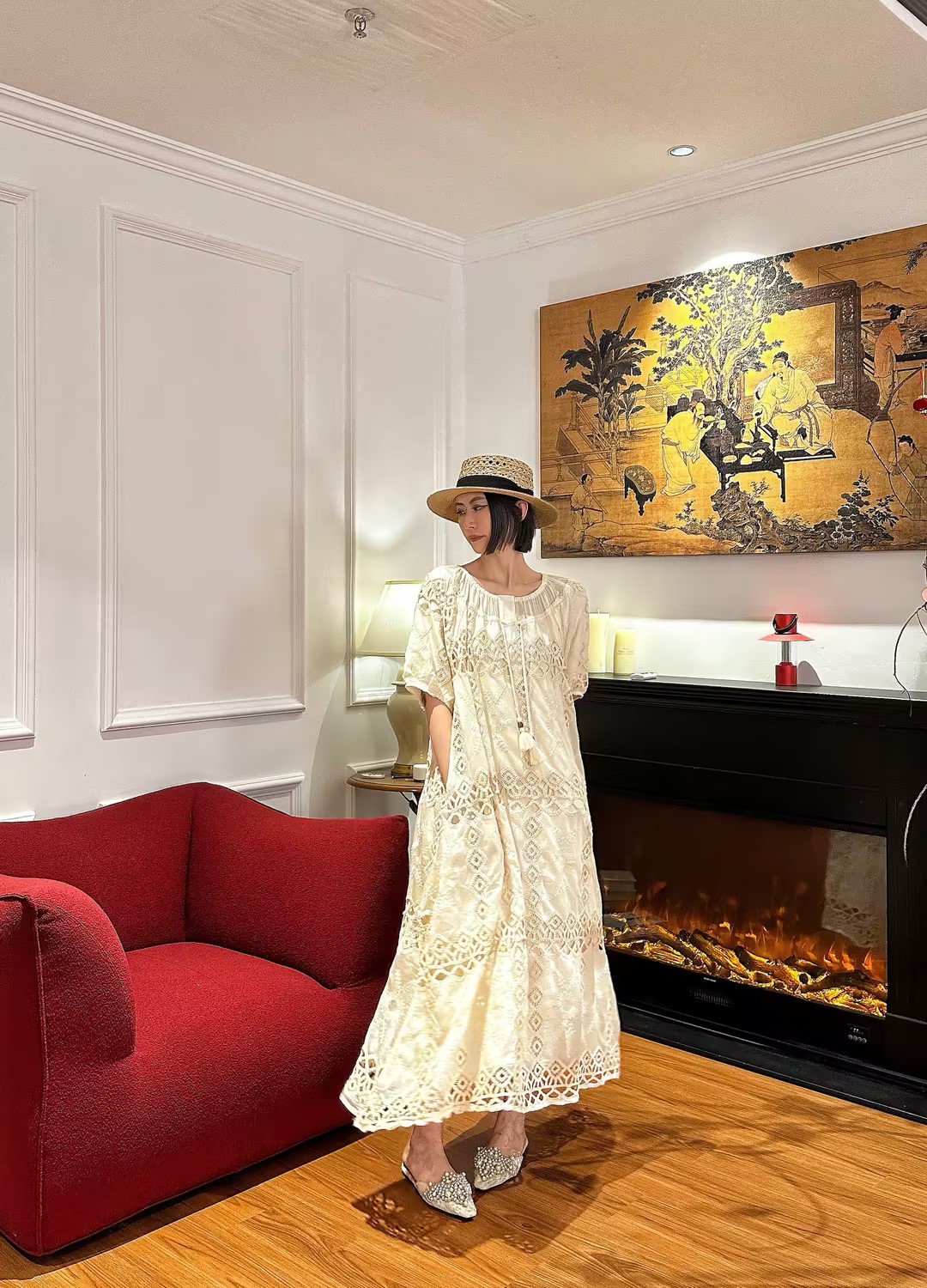 ANDORA｜悠长假日｜法式松紧褶皱圆领蕾丝刺绣连衣裙 128X55076