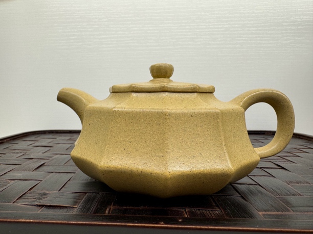 原矿老本绿『裙花玉璧』270毫升手制筋纹