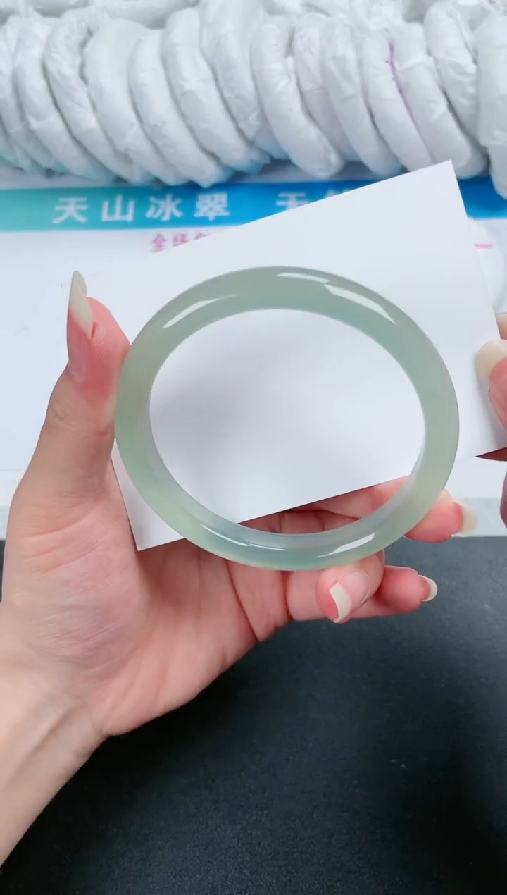 【闪购商品】石英质玉手镯未镶嵌531-60.3